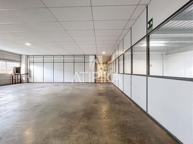 Lägenhet att hyra i Castelldefels - 4 700 € (Ref: 9548716)