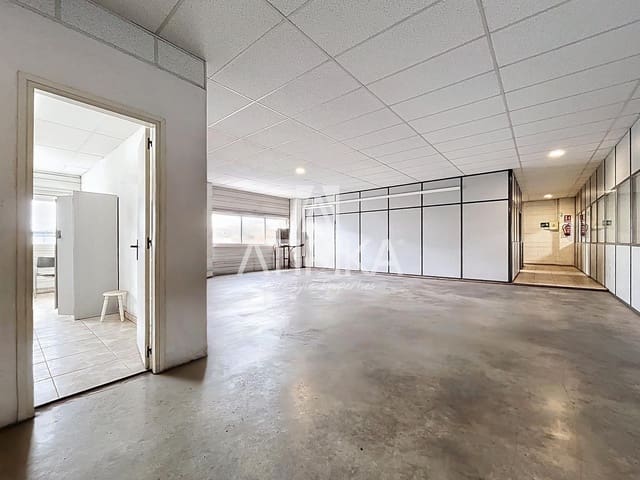 Lägenhet att hyra i Castelldefels - 4 700 € (Ref: 9548716)