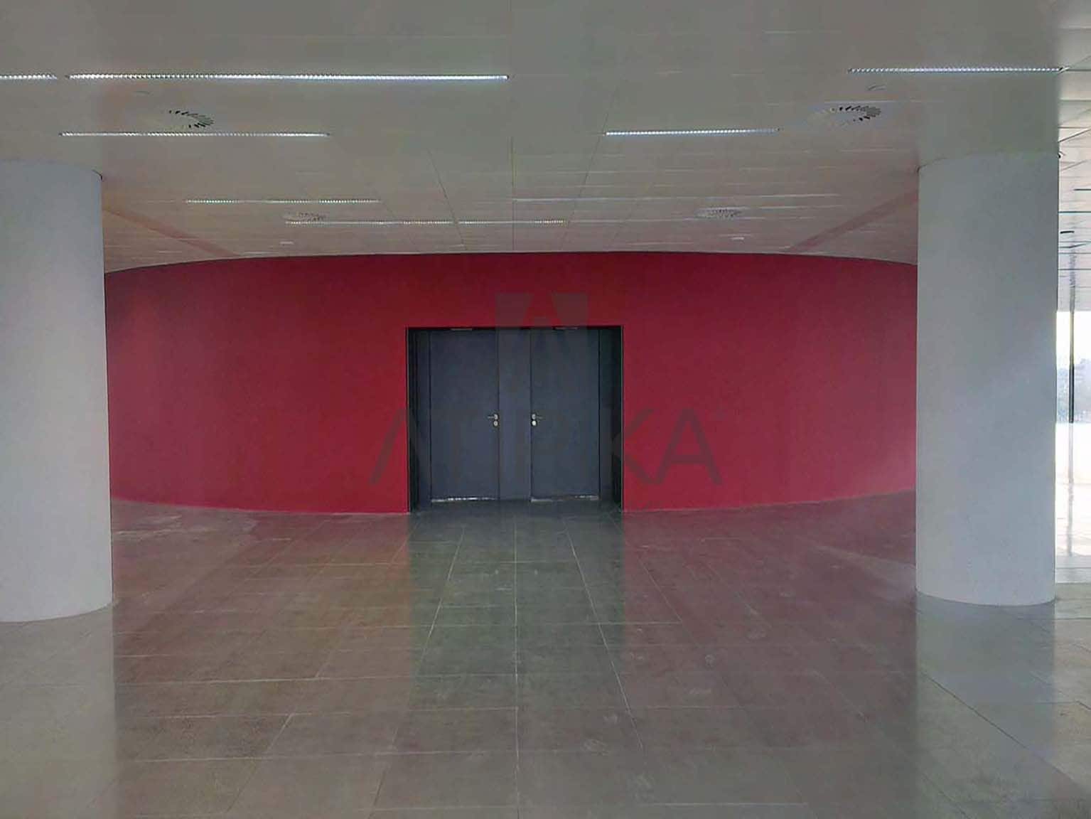 Kontor til leie i L'Hospitalet de Llobregat - € 27 846 (Ref: 9548720)