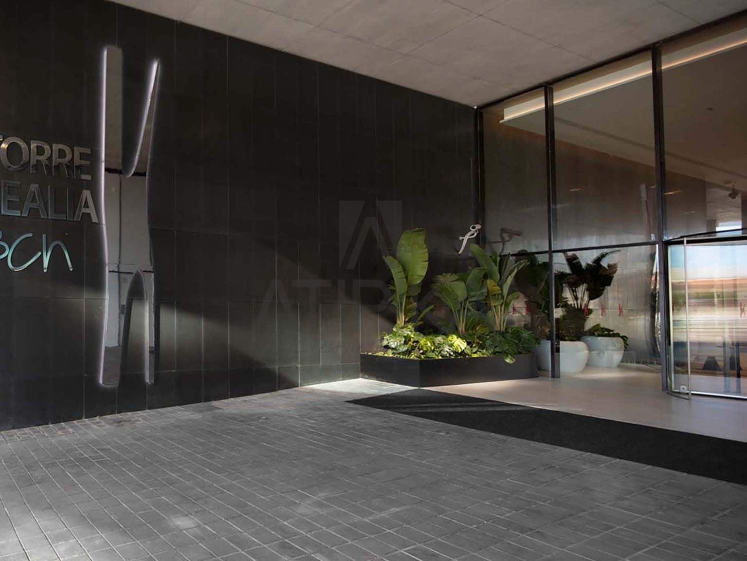 Kontor til leie i L'Hospitalet de Llobregat - € 27 846 (Ref: 9548720)