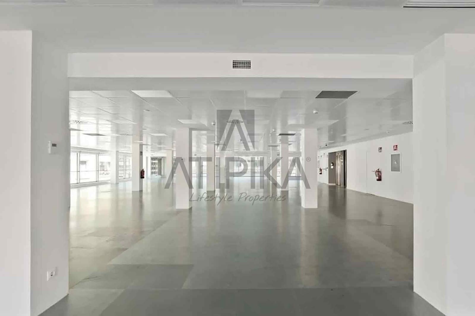 Oficina de 1 habitación en Barcelona ciudad en alquiler - 16.125 € (Ref: 9548722)