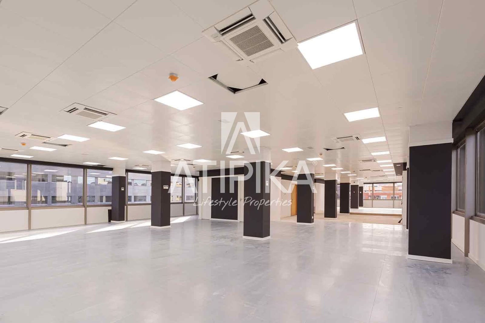 2 bedroom Office for rent in Barcelona city - € 12,793 (Ref: 9548724)