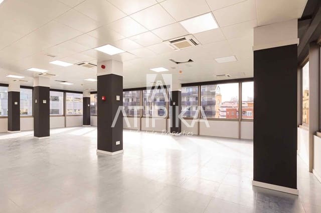 2 bedroom Office for rent in Barcelona city - € 12,793 (Ref: 9548724)