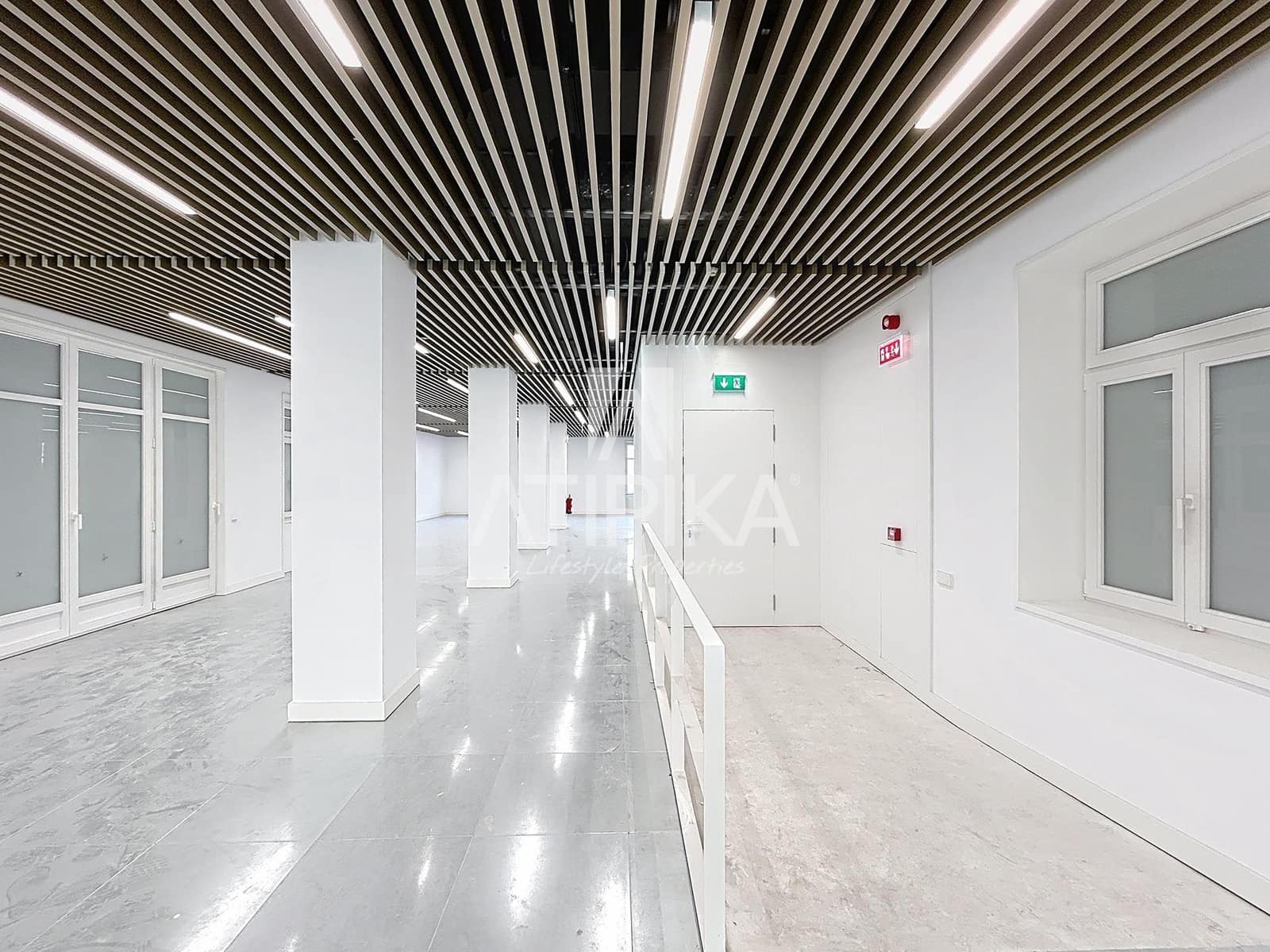 Oficina en Barcelona ciudad en alquiler - 16.758 € (Ref: 9548725)