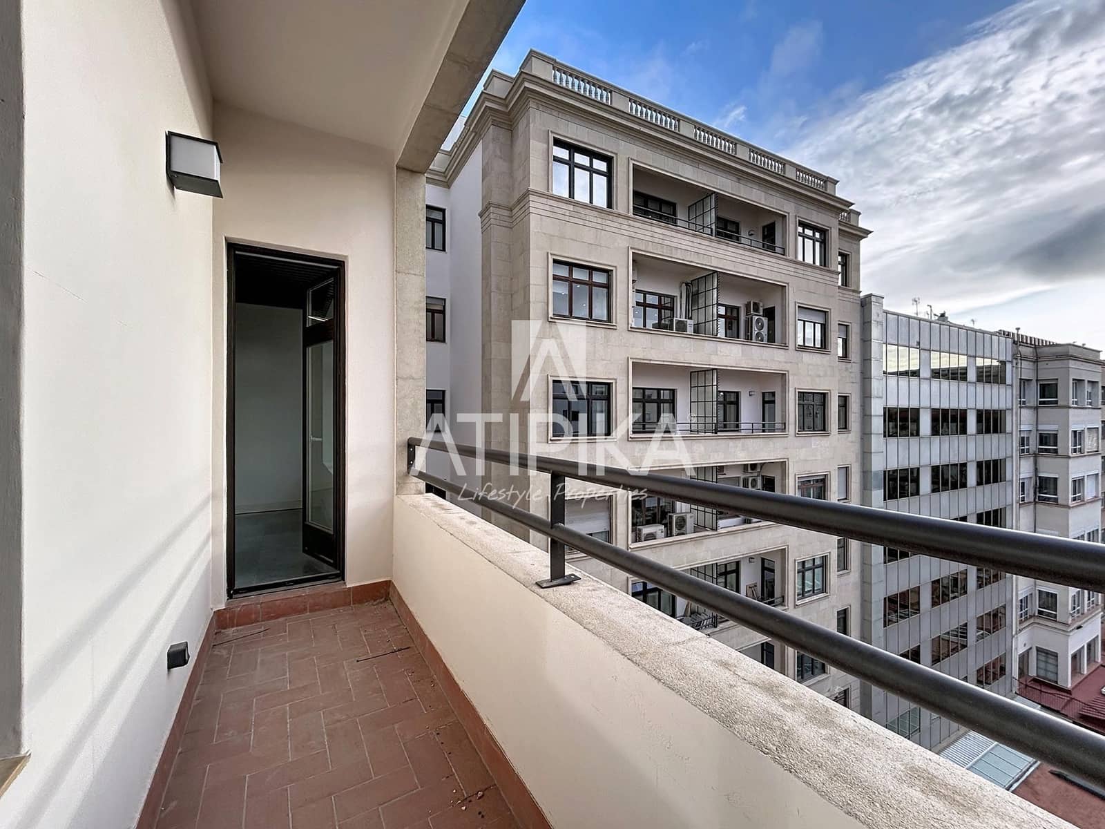 Oficina en Barcelona ciudad en alquiler - 16.758 € (Ref: 9548725)