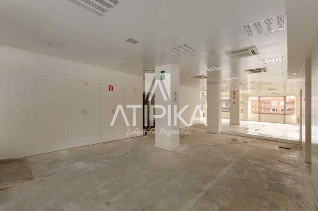 1 soverom Kontor til leie i Barcelona by - € 12 793 (Ref: 9548726)