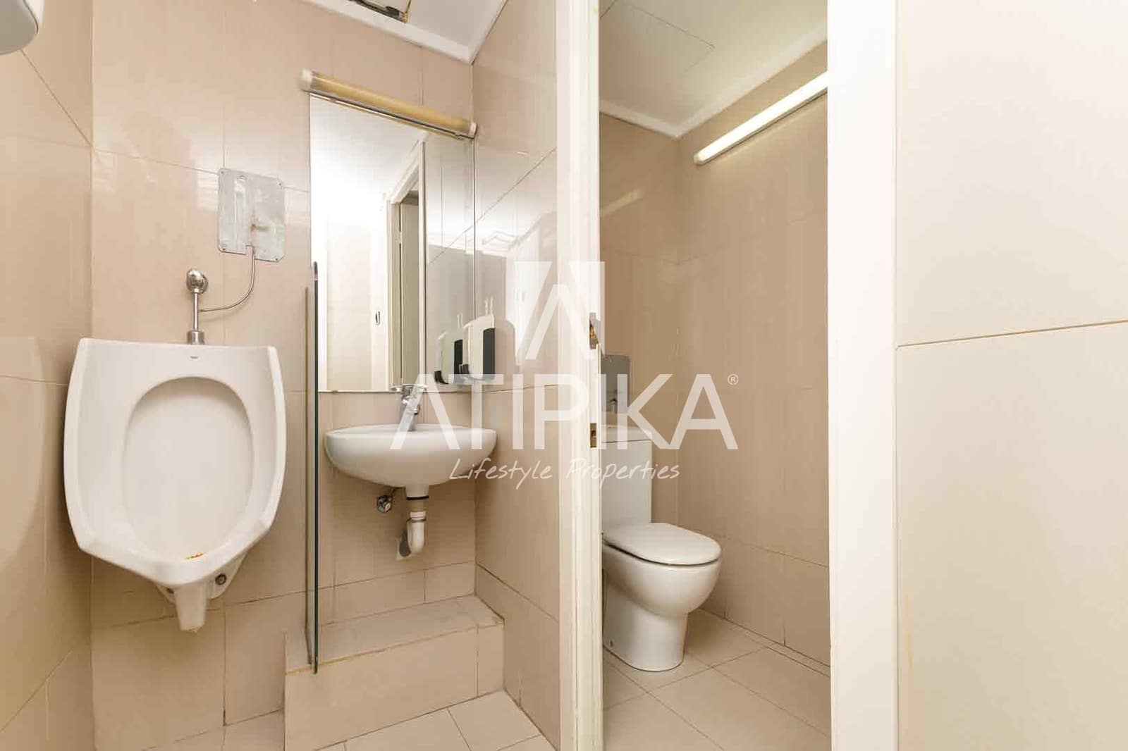 10 sovrum Kontor att hyra i Barcelona stad - 13 055 € (Ref: 9548727)