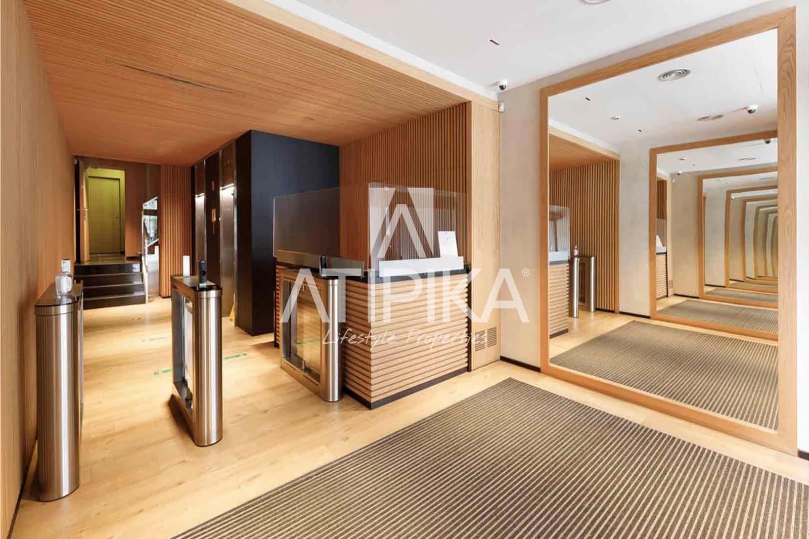 10 sovrum Kontor att hyra i Barcelona stad - 13 055 € (Ref: 9548727)