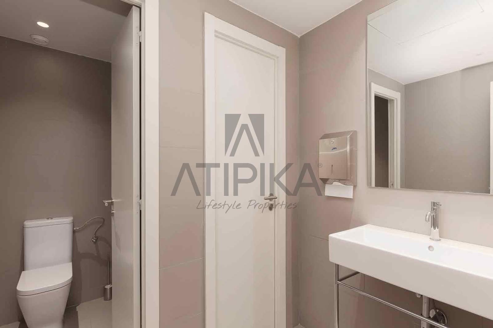 5 soverom Kontor til leie i Barcelona by - € 13 297 (Ref: 9548728)