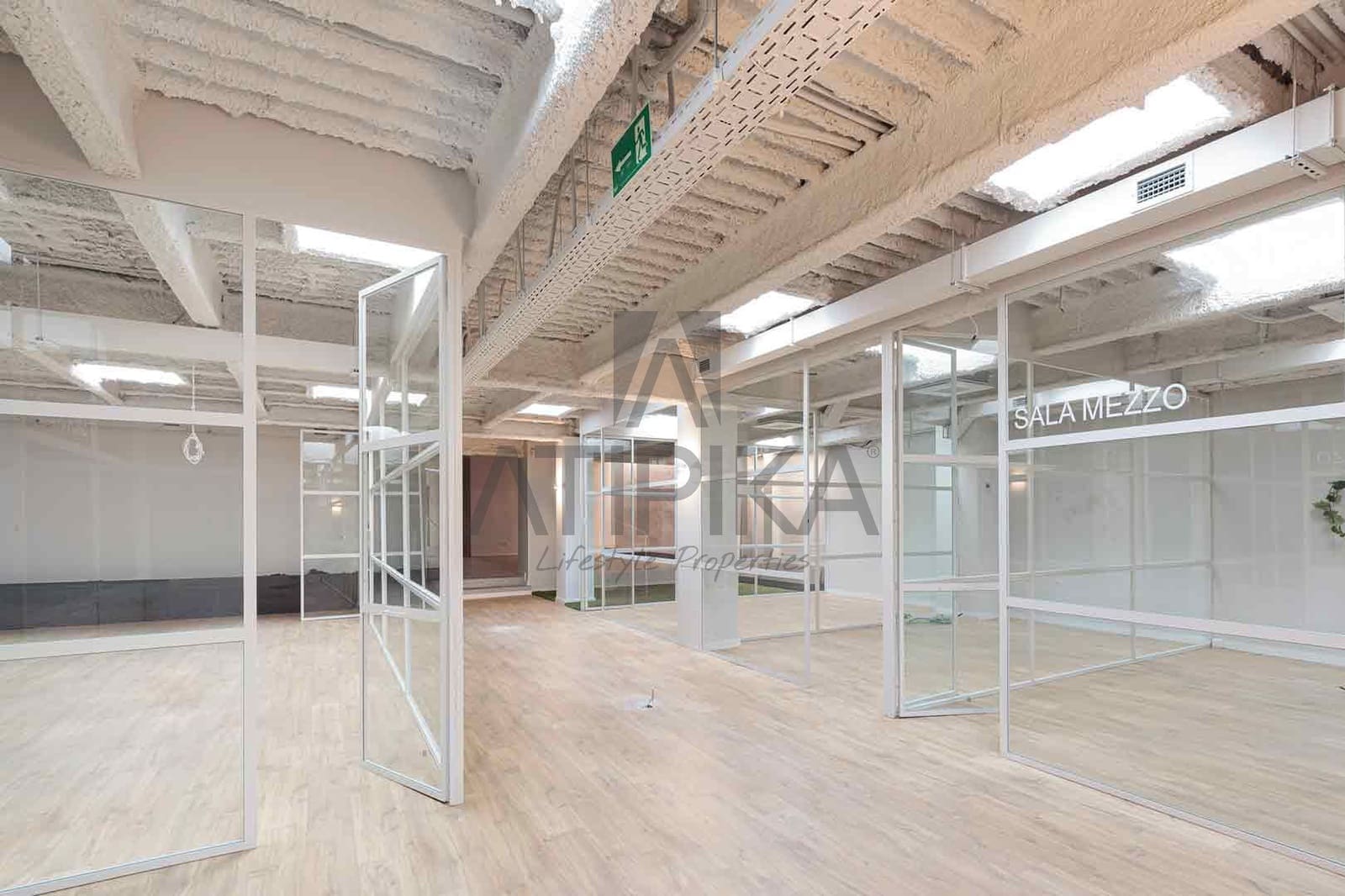 5 soverom Kontor til leie i Barcelona by - € 13 297 (Ref: 9548728)