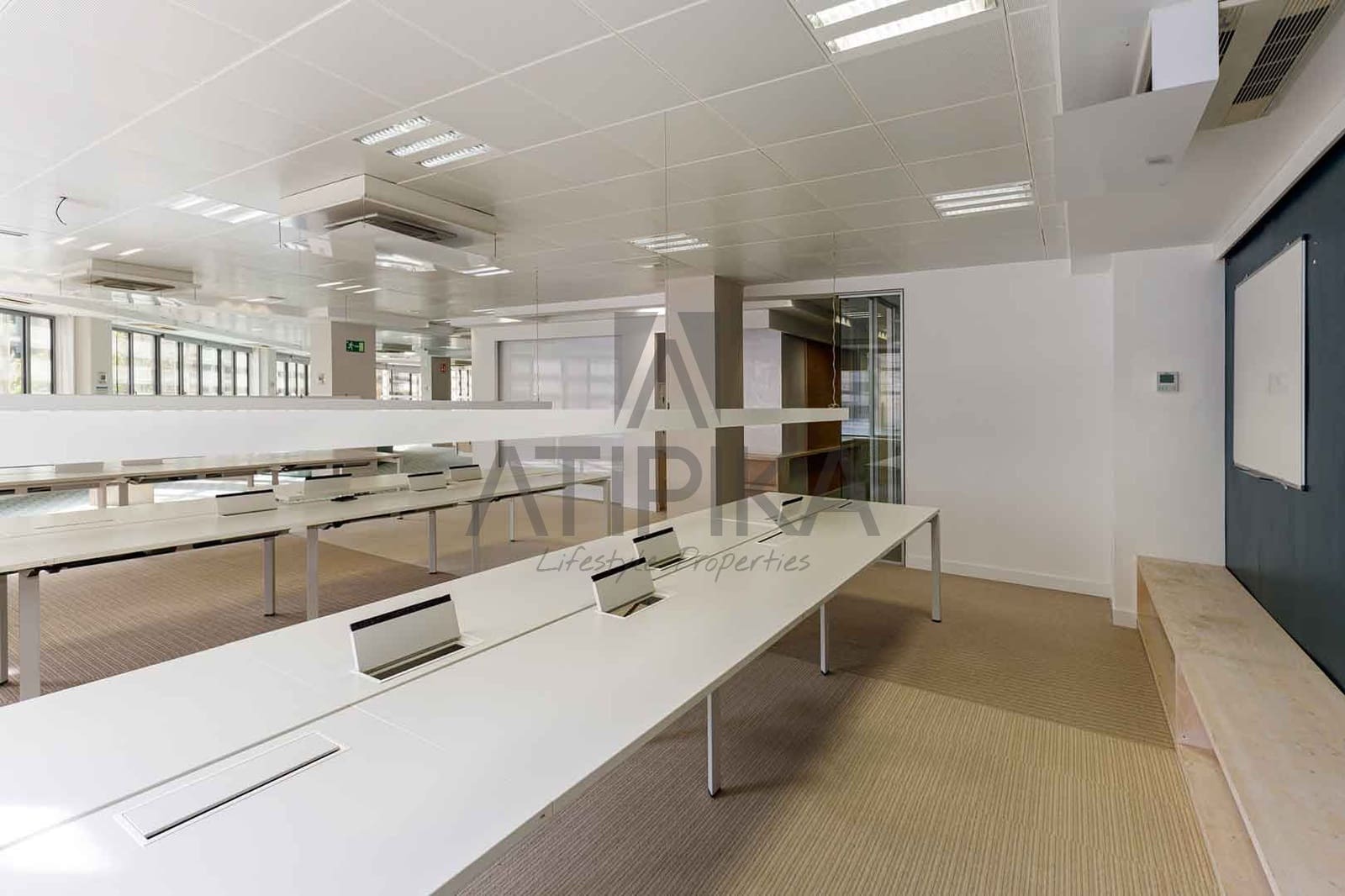 11 bedroom Office for rent in Barcelona city - € 13,055 (Ref: 9548729)