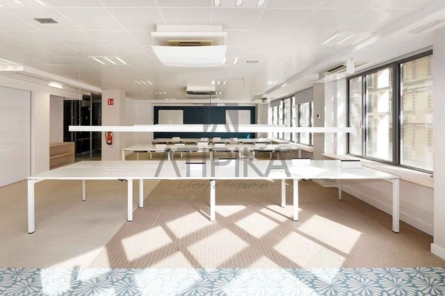 11 bedroom Office for rent in Barcelona city - € 13,055 (Ref: 9548729)