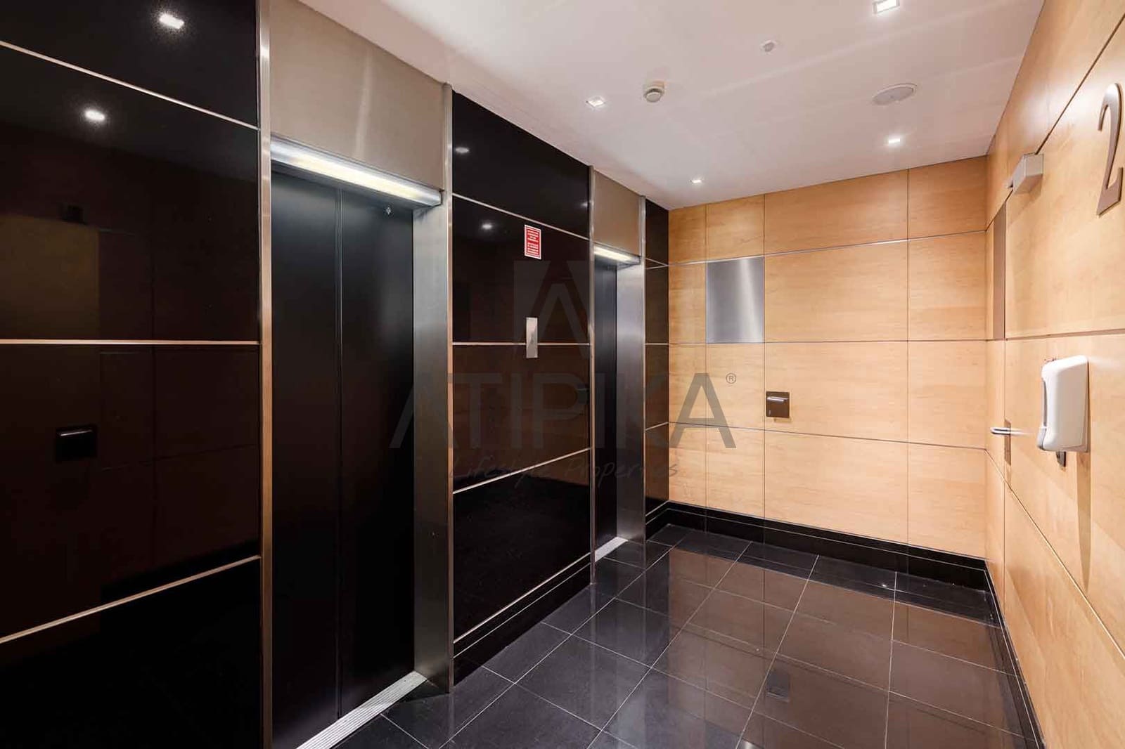 11 bedroom Office for rent in Barcelona city - € 13,055 (Ref: 9548729)