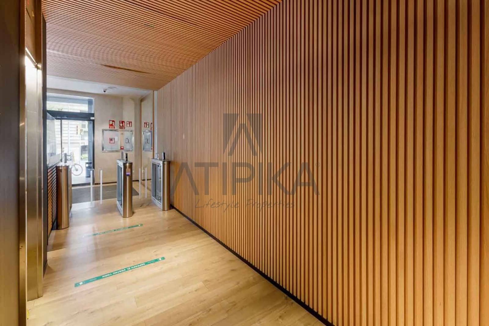 11 bedroom Office for rent in Barcelona city - € 13,055 (Ref: 9548729)