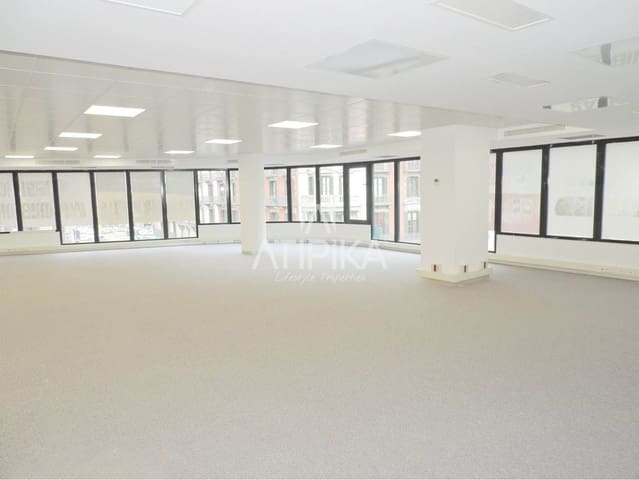 Kontor til leie i Barcelona by - € 10 089 (Ref: 9548730)
