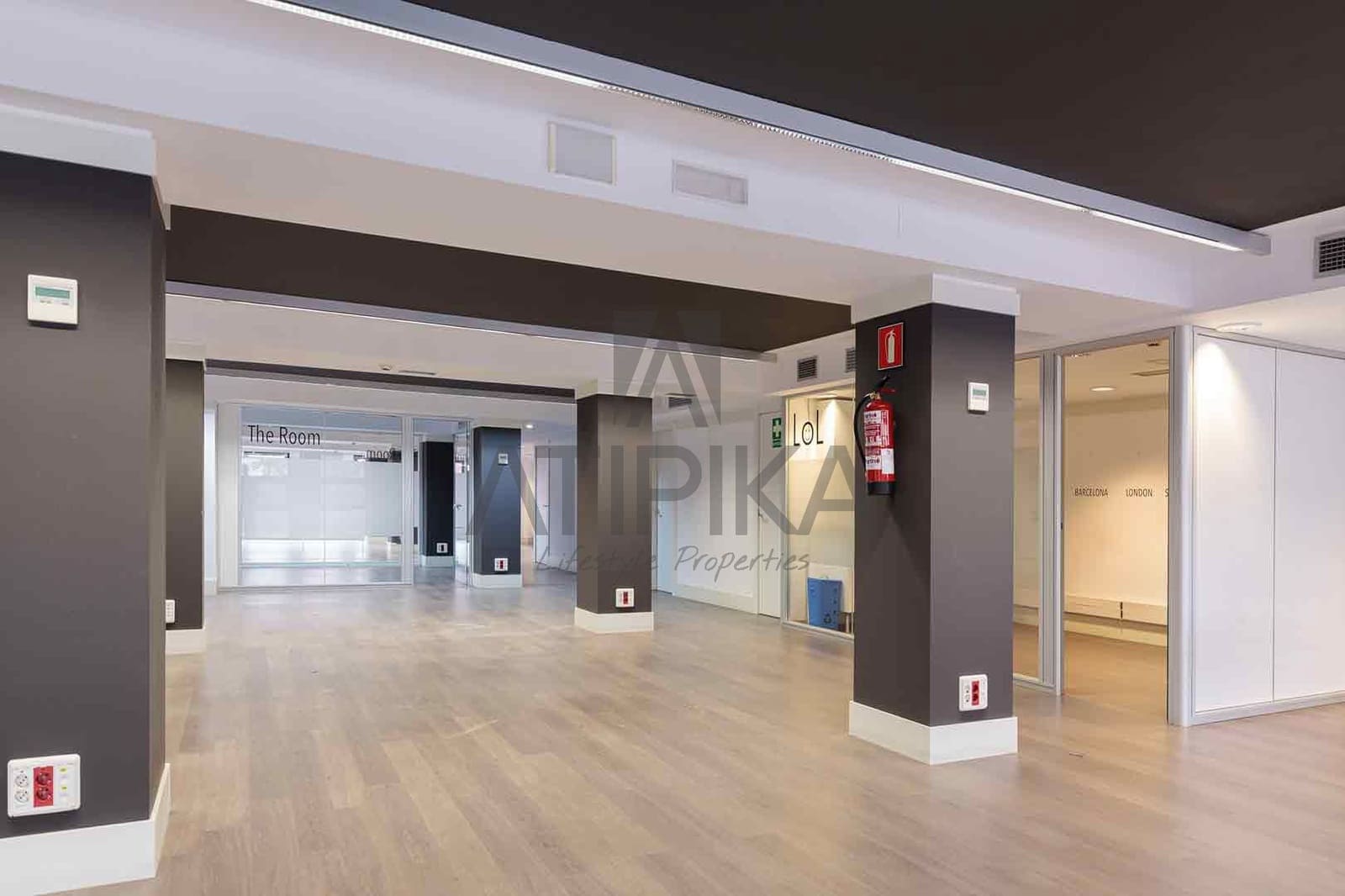 Oficina de 3 habitaciones en Barcelona ciudad en alquiler - 7.158 € (Ref: 9548731)