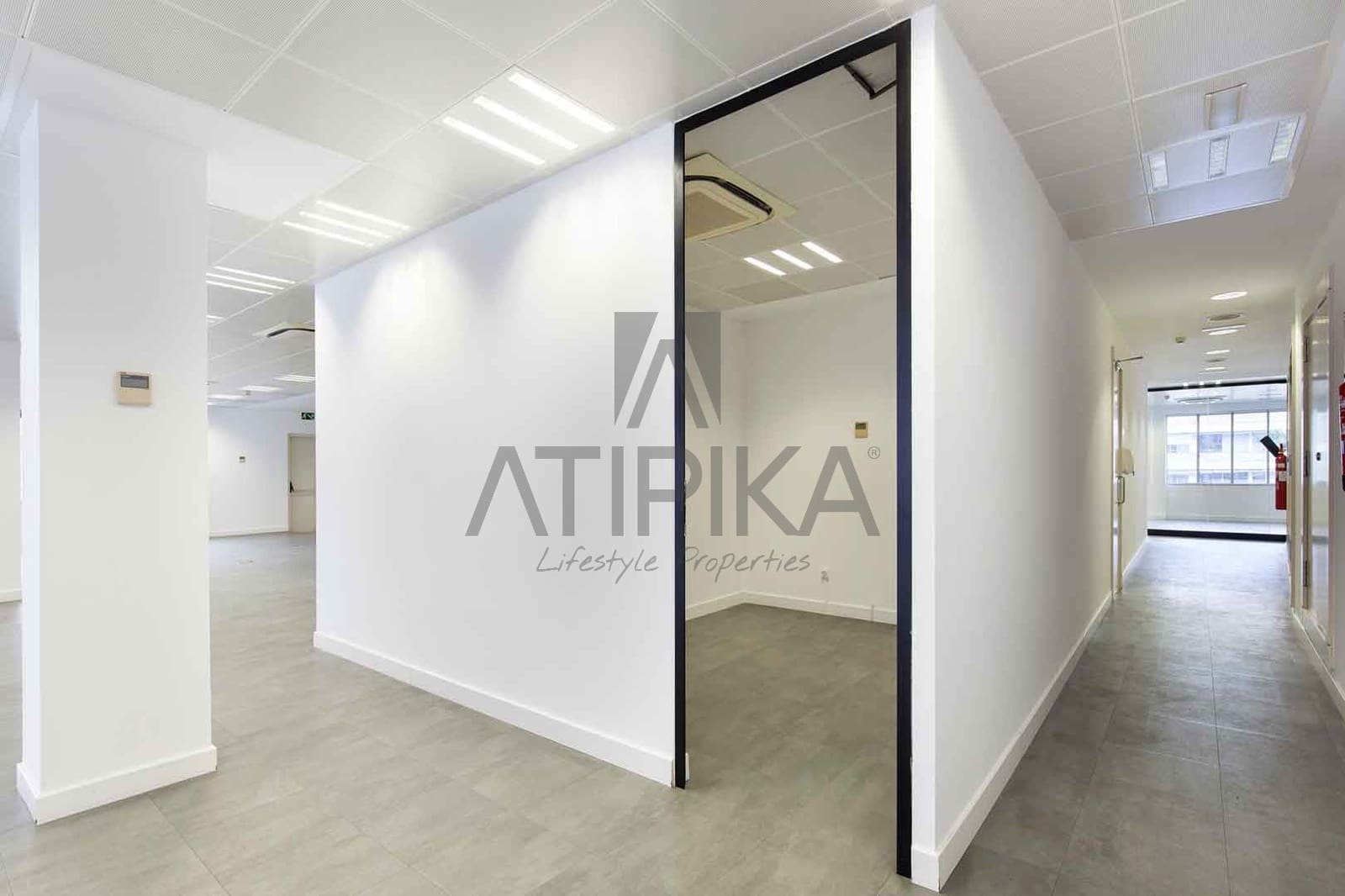 2 soverom Kontor til leie i Barcelona by - € 15 818 (Ref: 9548732)