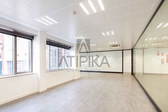 2 soverom Kontor til leie i Barcelona by - € 15 818 (Ref: 9548732)