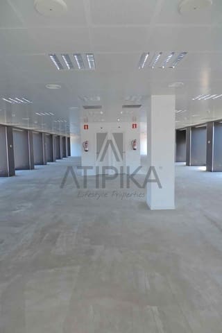 1 soverom Kontor til leie i Barcelona by - € 6 696 (Ref: 9548733)