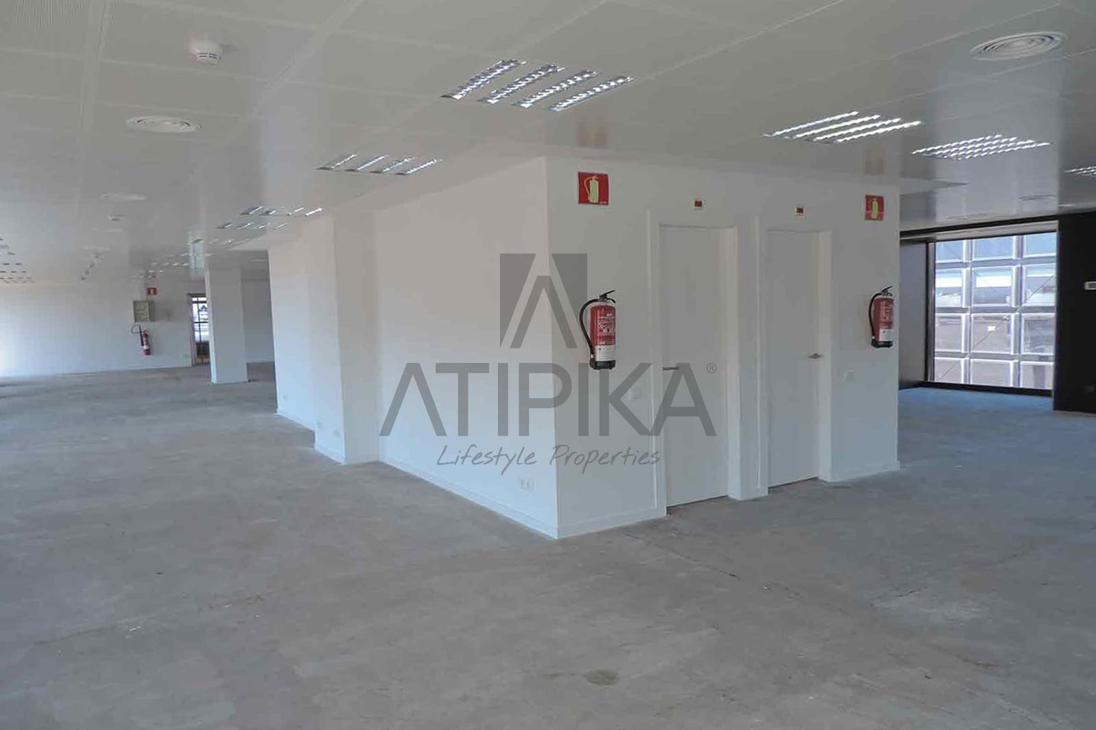 1 soverom Kontor til leie i Barcelona by - € 6 696 (Ref: 9548733)