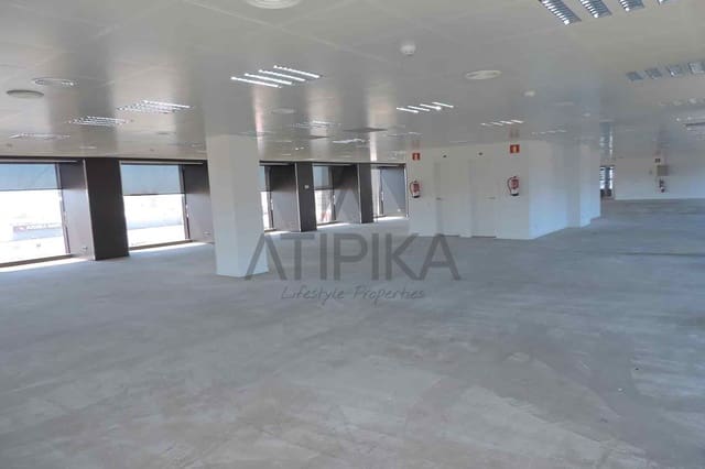 1 soverom Kontor til leie i Barcelona by - € 6 696 (Ref: 9548733)