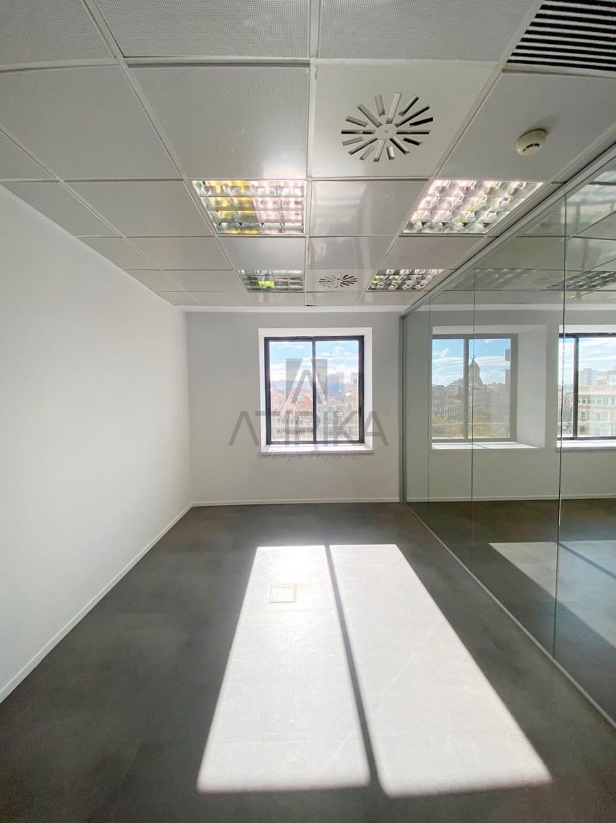 1 makuuhuone Toimisto vuokrattavana paikassa Barcelona kaupunki - 7 896 € (Ref: 9548734)