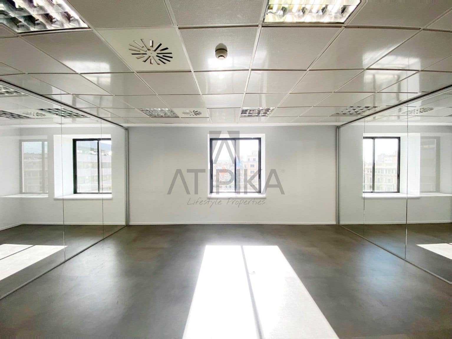 1 makuuhuone Toimisto vuokrattavana paikassa Barcelona kaupunki - 7 896 € (Ref: 9548734)