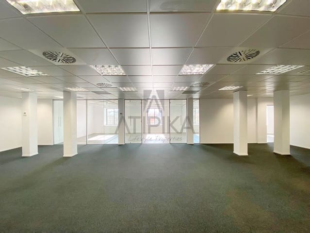 1 makuuhuone Toimisto vuokrattavana paikassa Barcelona kaupunki - 7 896 € (Ref: 9548734)