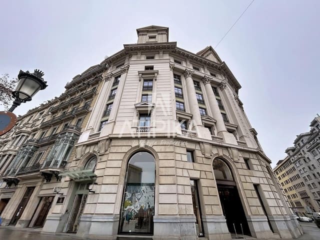 1 soveværelse Kontor til leje i Barcelona by med garage - € 7.896 (Ref: 9548734)