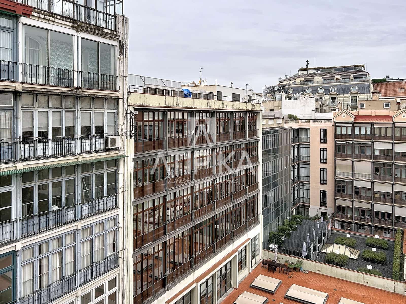 1 bedroom Office for rent in Barcelona city with garage - € 7,896 (Ref: 9548734)