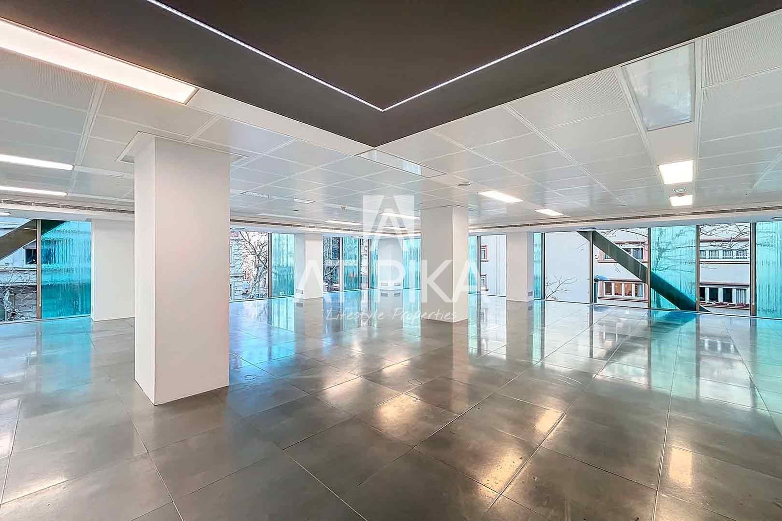 Kontor til leie i Barcelona by - € 13 500 (Ref: 9548736)