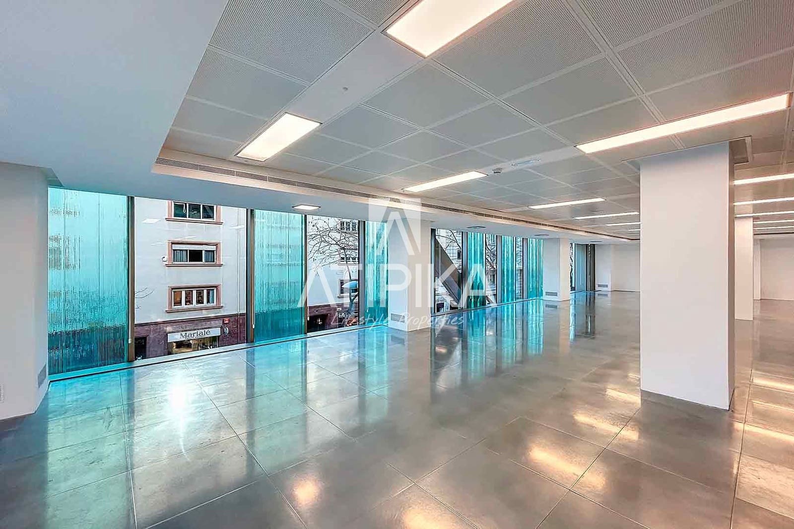 Kontor til leie i Barcelona by - € 13 500 (Ref: 9548736)