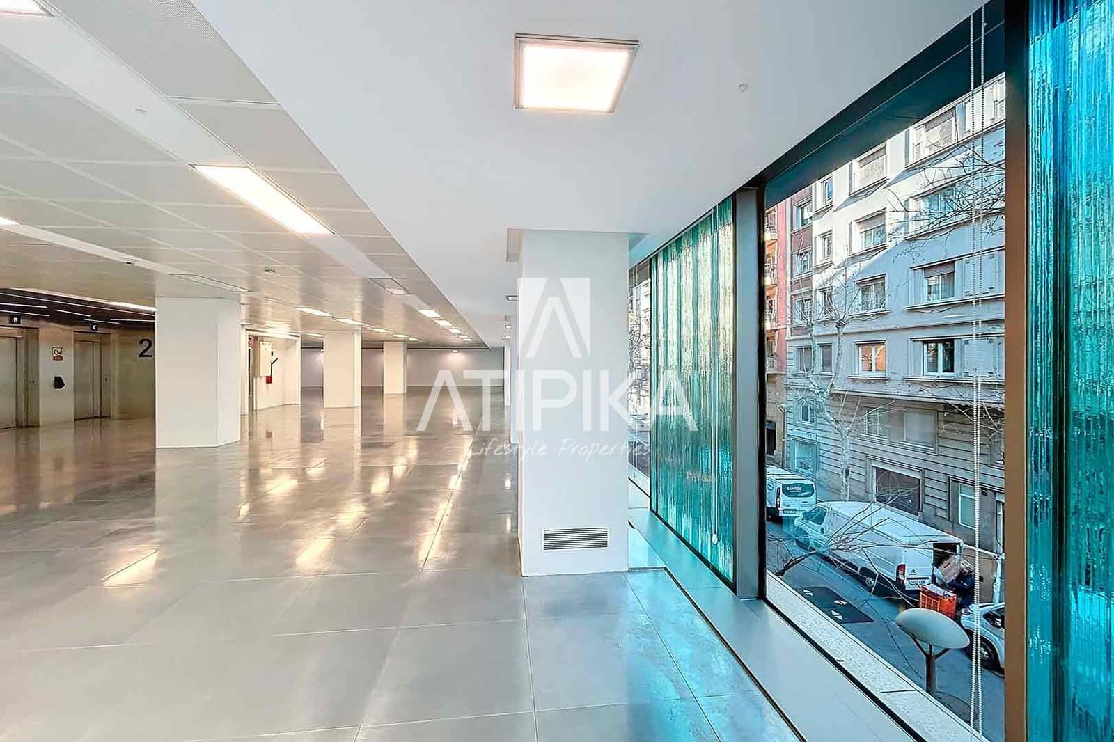 Kontor til leie i Barcelona by - € 13 500 (Ref: 9548736)