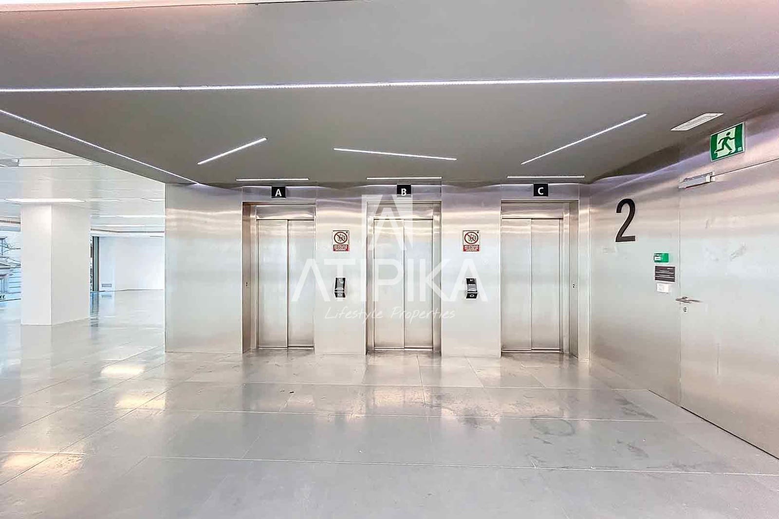 Kontor til leie i Barcelona by - € 13 500 (Ref: 9548736)