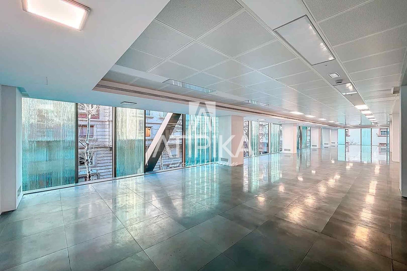 Kontor til leie i Barcelona by - € 13 500 (Ref: 9548736)