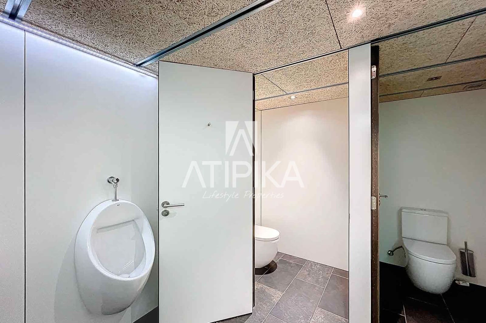 Kontor til leie i Barcelona by - € 13 500 (Ref: 9548736)