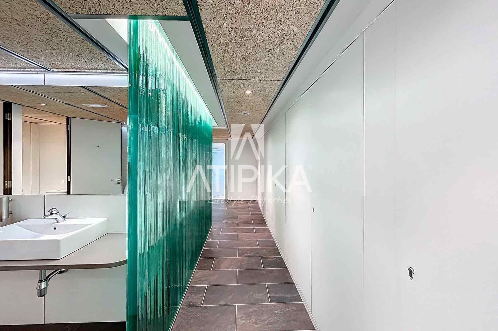 Kontor til leie i Barcelona by - € 13 500 (Ref: 9548736)