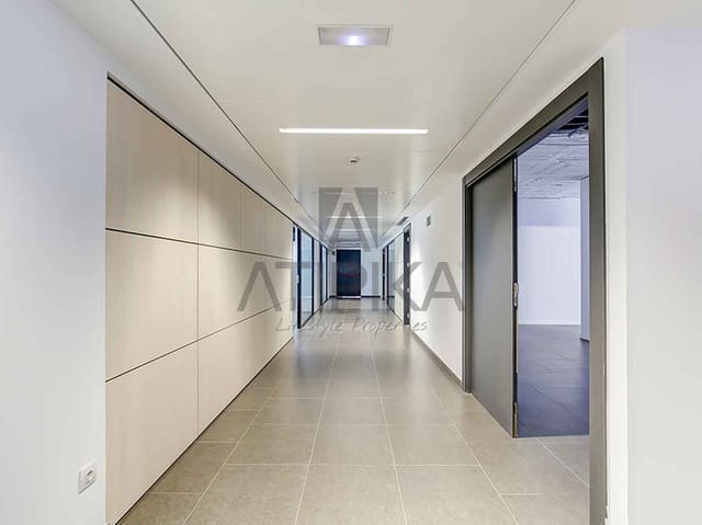 15 bedroom Office for rent in Barcelona city - € 39,845 (Ref: 9548738)