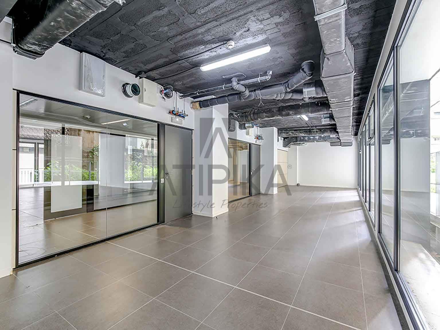 15 bedroom Office for rent in Barcelona city - € 39,845 (Ref: 9548738)