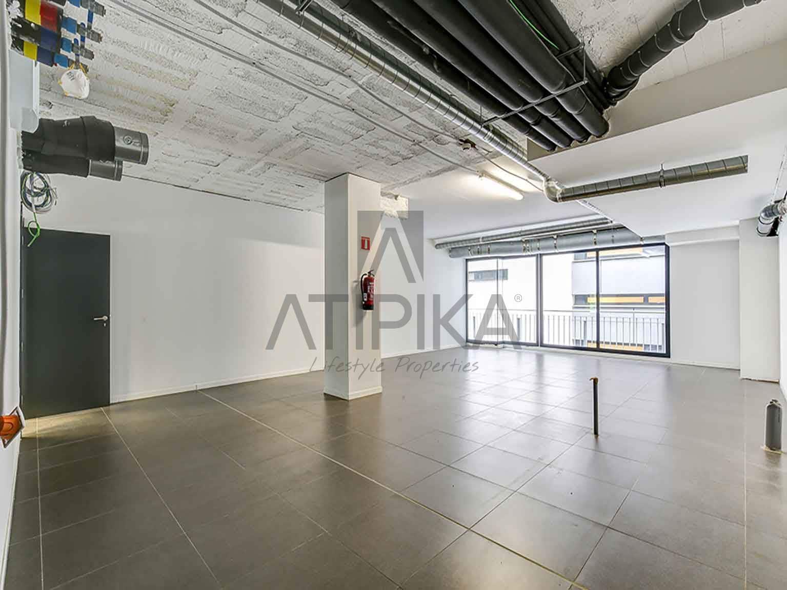 15 bedroom Office for rent in Barcelona city - € 39,845 (Ref: 9548738)