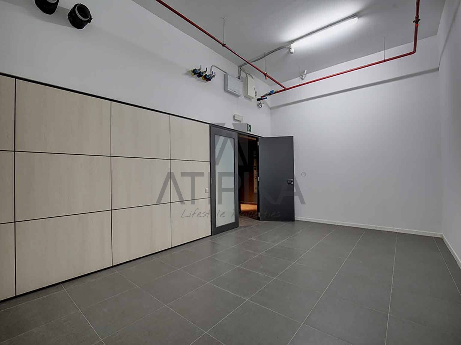 15 bedroom Office for rent in Barcelona city - € 39,845 (Ref: 9548738)