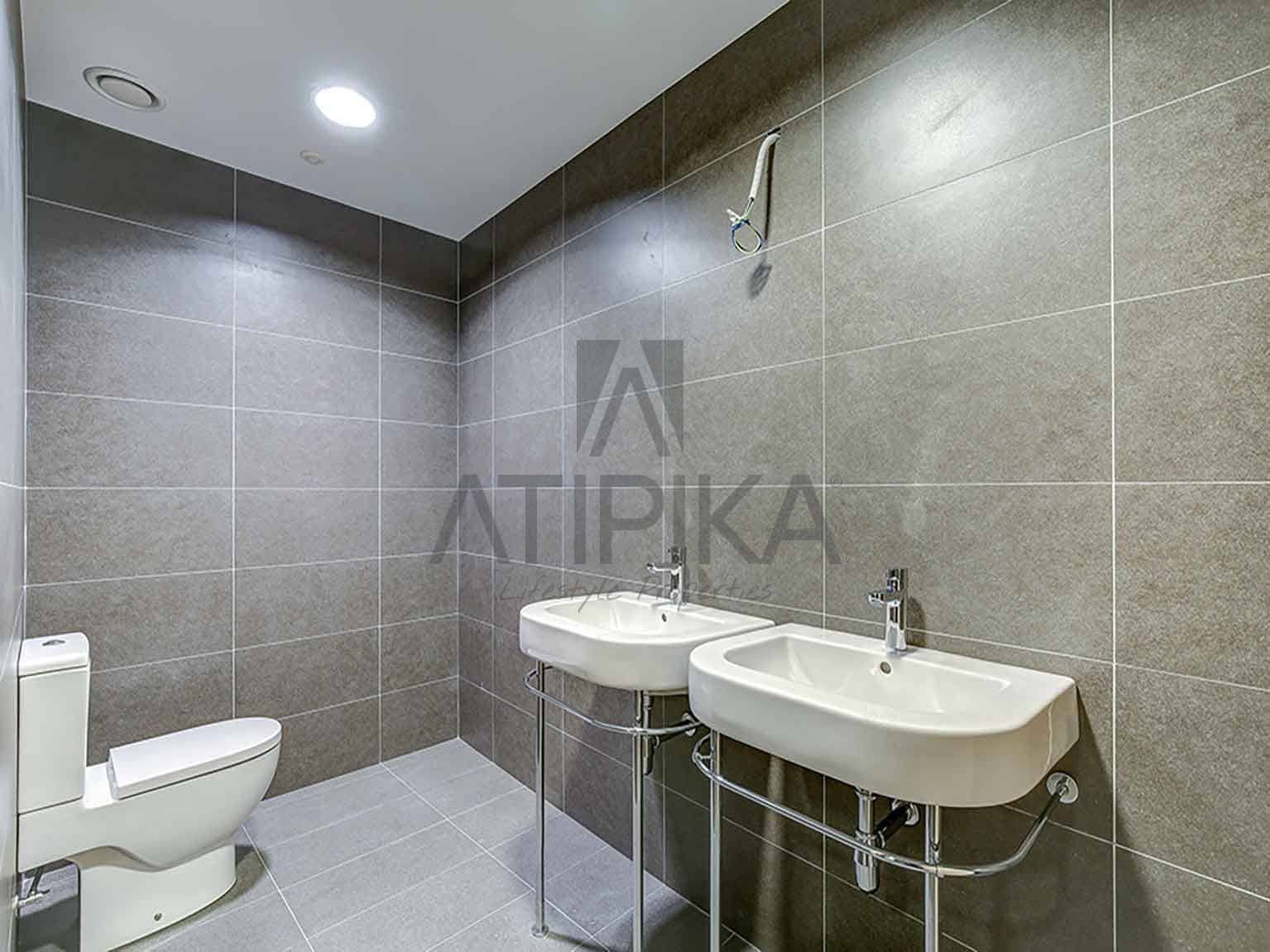 15 bedroom Office for rent in Barcelona city - € 39,845 (Ref: 9548738)