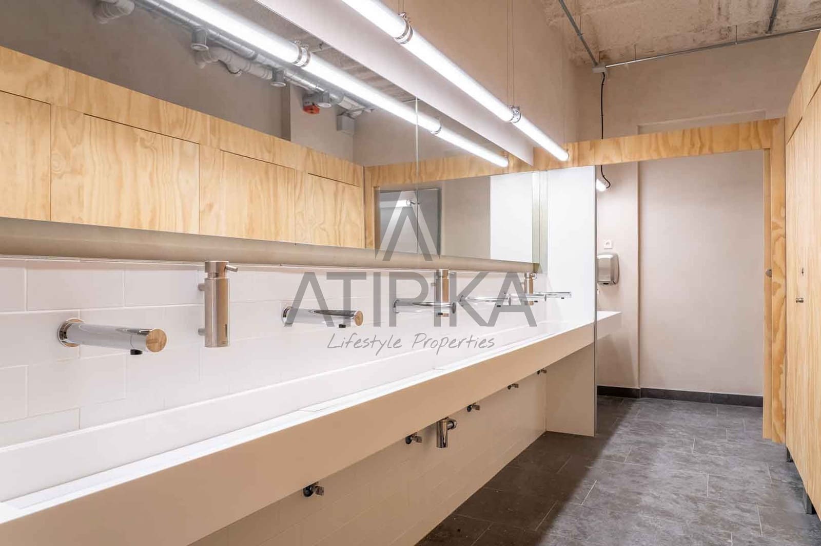 5 soverom Kontor til leie i Barcelona by - € 11 958 (Ref: 9548739)