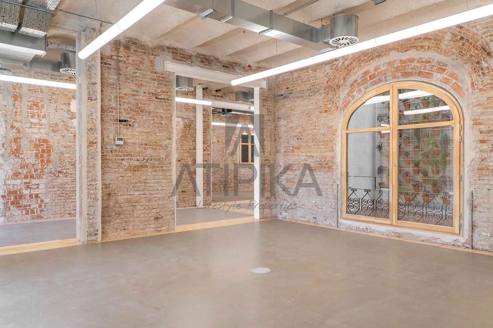 5 soverom Kontor til leie i Barcelona by - € 11 958 (Ref: 9548739)