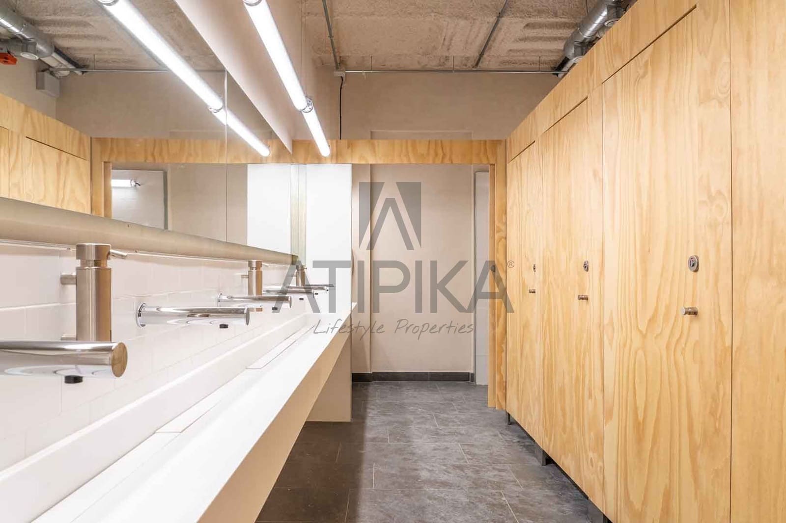 5 soverom Kontor til leie i Barcelona by - € 11 958 (Ref: 9548739)