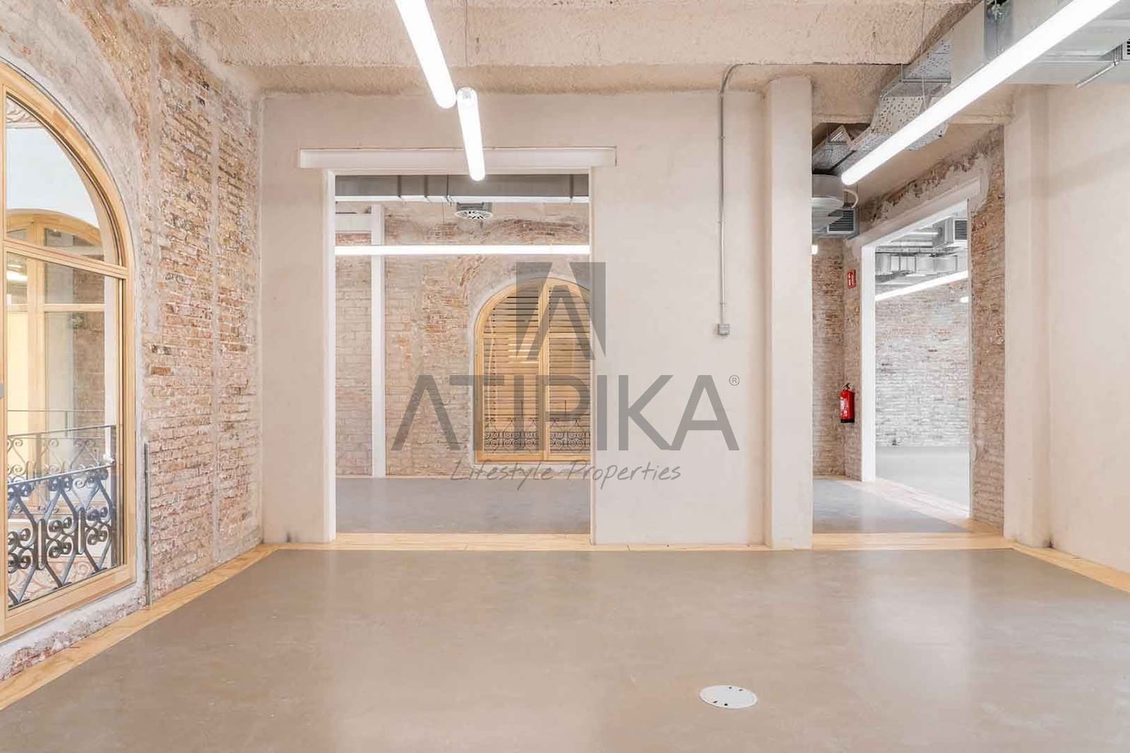 5 bedroom Office for rent in Barcelona city - € 12,303 (Ref: 9548740)