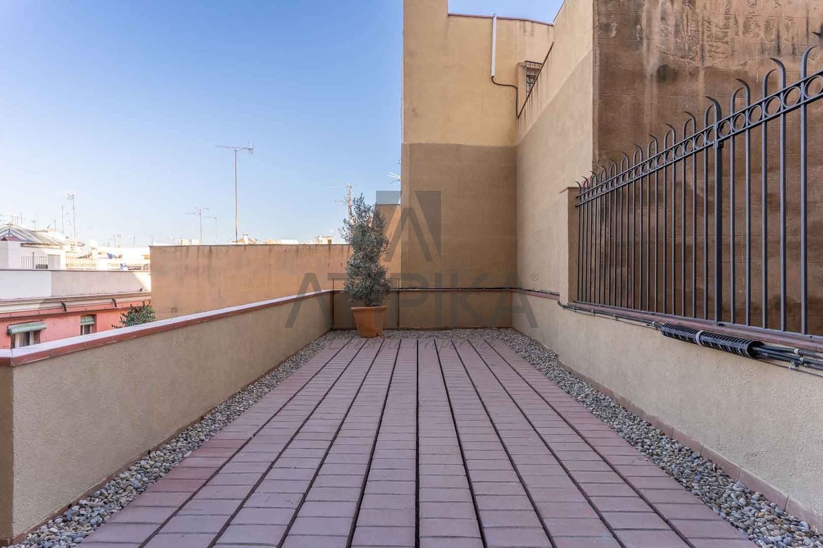 5 bedroom Office for rent in Barcelona city - € 12,303 (Ref: 9548740)