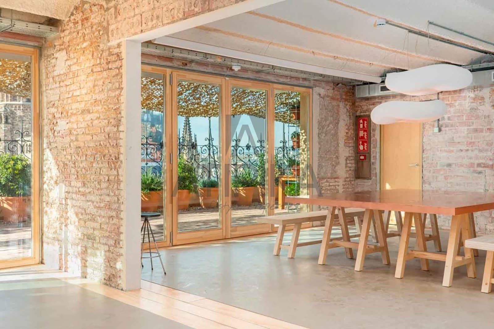 5 bedroom Office for rent in Barcelona city - € 12,303 (Ref: 9548740)