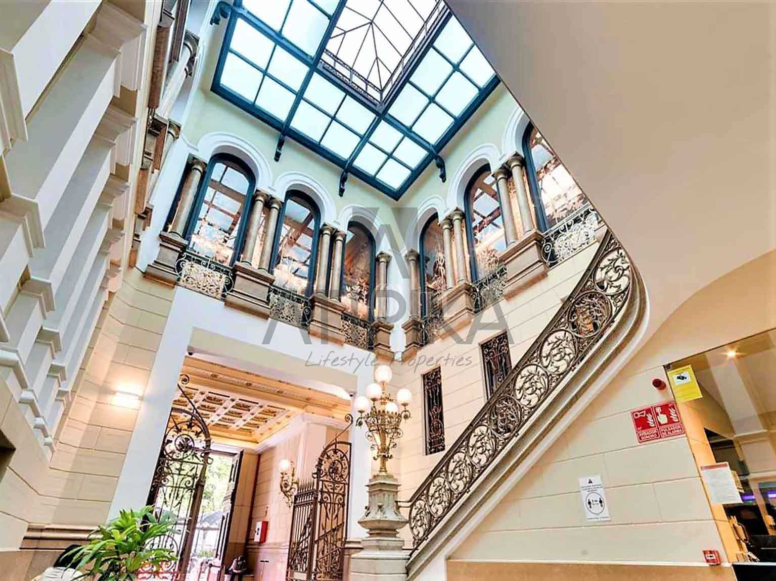 10 camera da letto Ufficio da affittare in Barcelona citta - 8.900 € (Rif: 9548743)