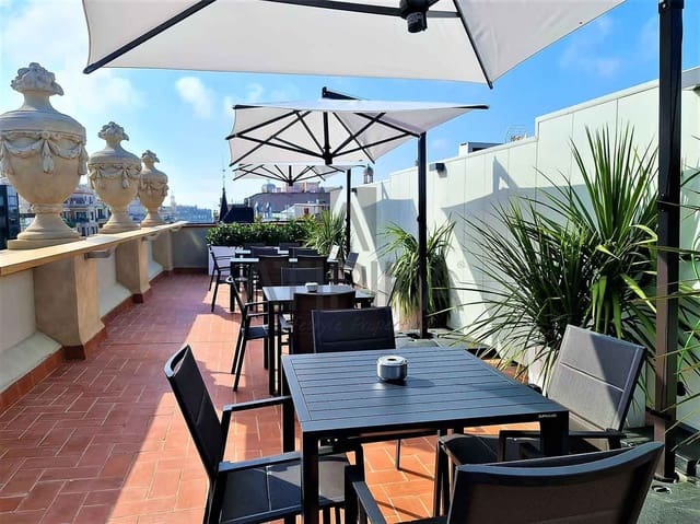 10 camera da letto Ufficio da affittare in Barcelona città - 8.900 € (Rif: 9548743)